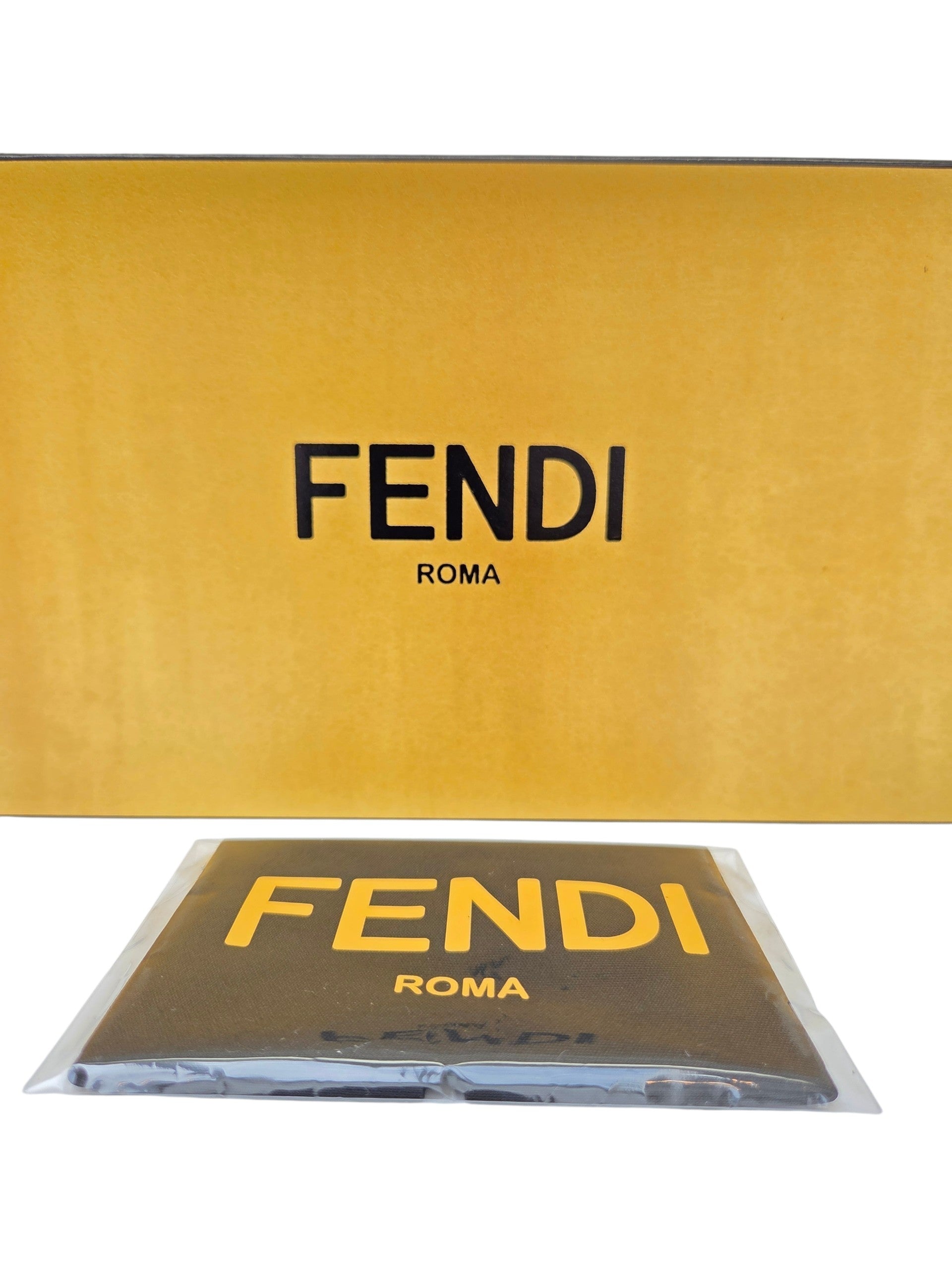 Fendi Wrap-around shield sunglasses FS341L