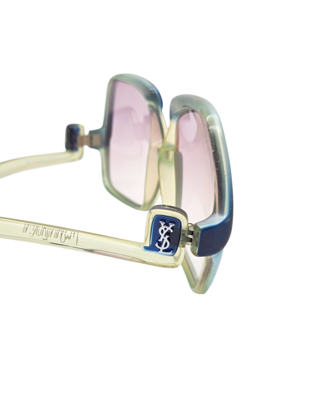 Yves Saint Laurent 7777