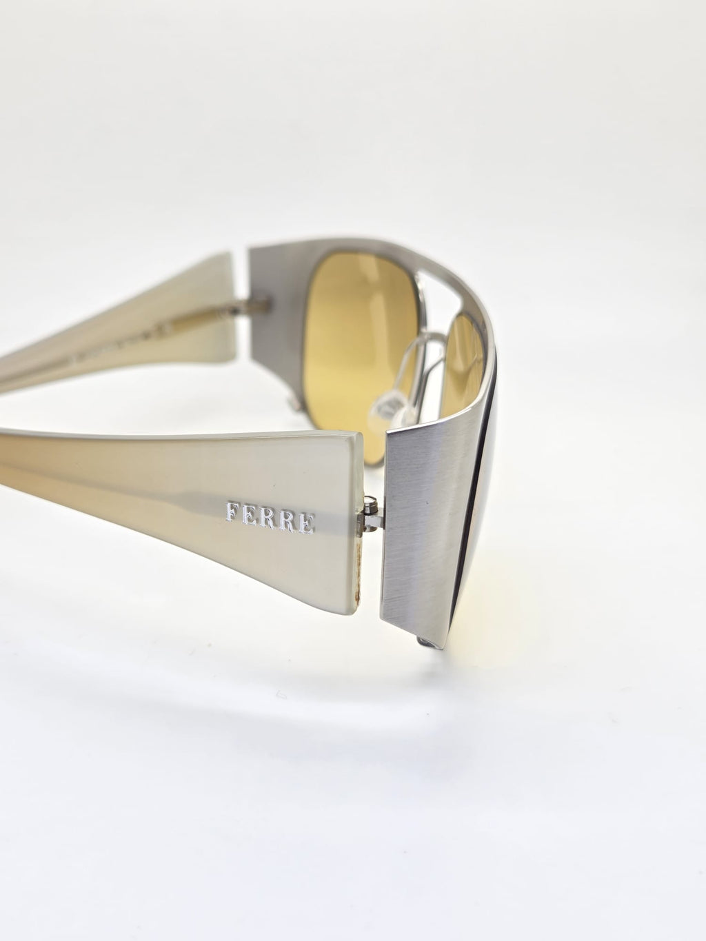 Gianfranco Ferre GF4804