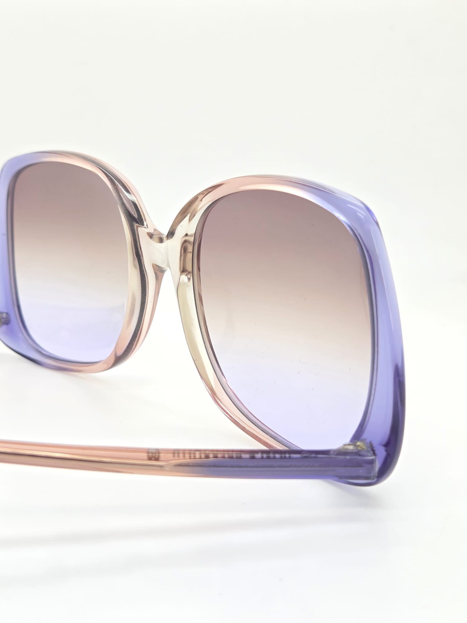 Oliver Goldsmith Peta Bluebell