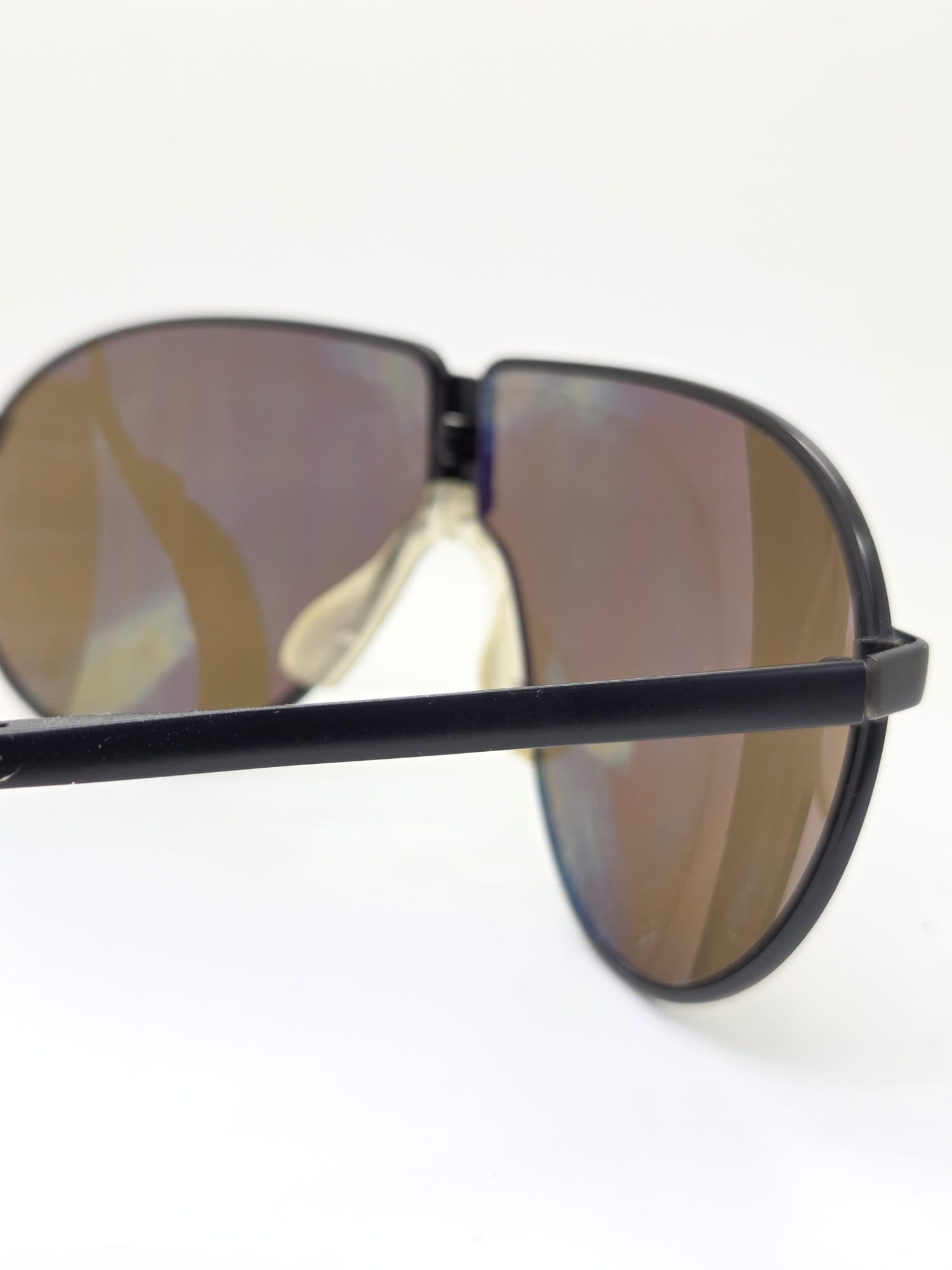 Porsche folding design 8480